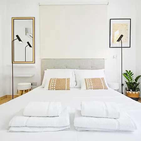 Erato Gardens Modern By Vichy Holidays Apartman Paphos