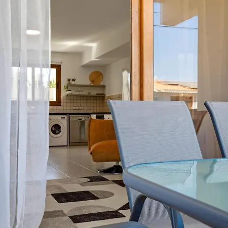 Apartman Erato Gardens Modern By Vichy Holidays Paphos