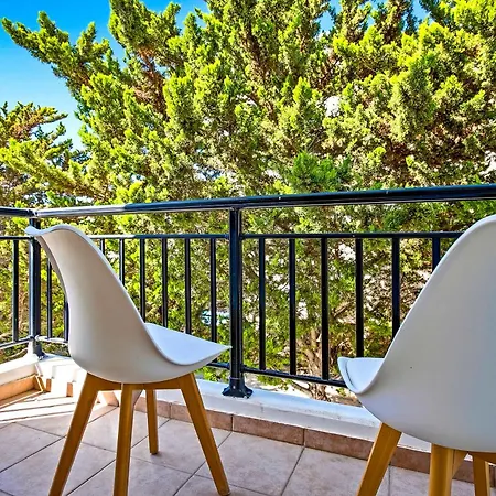 Apartman Erato Gardens Modern By Vichy Holidays Paphos