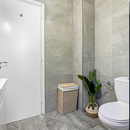 Erato Gardens Modern By Vichy Holidays Apartman Paphos